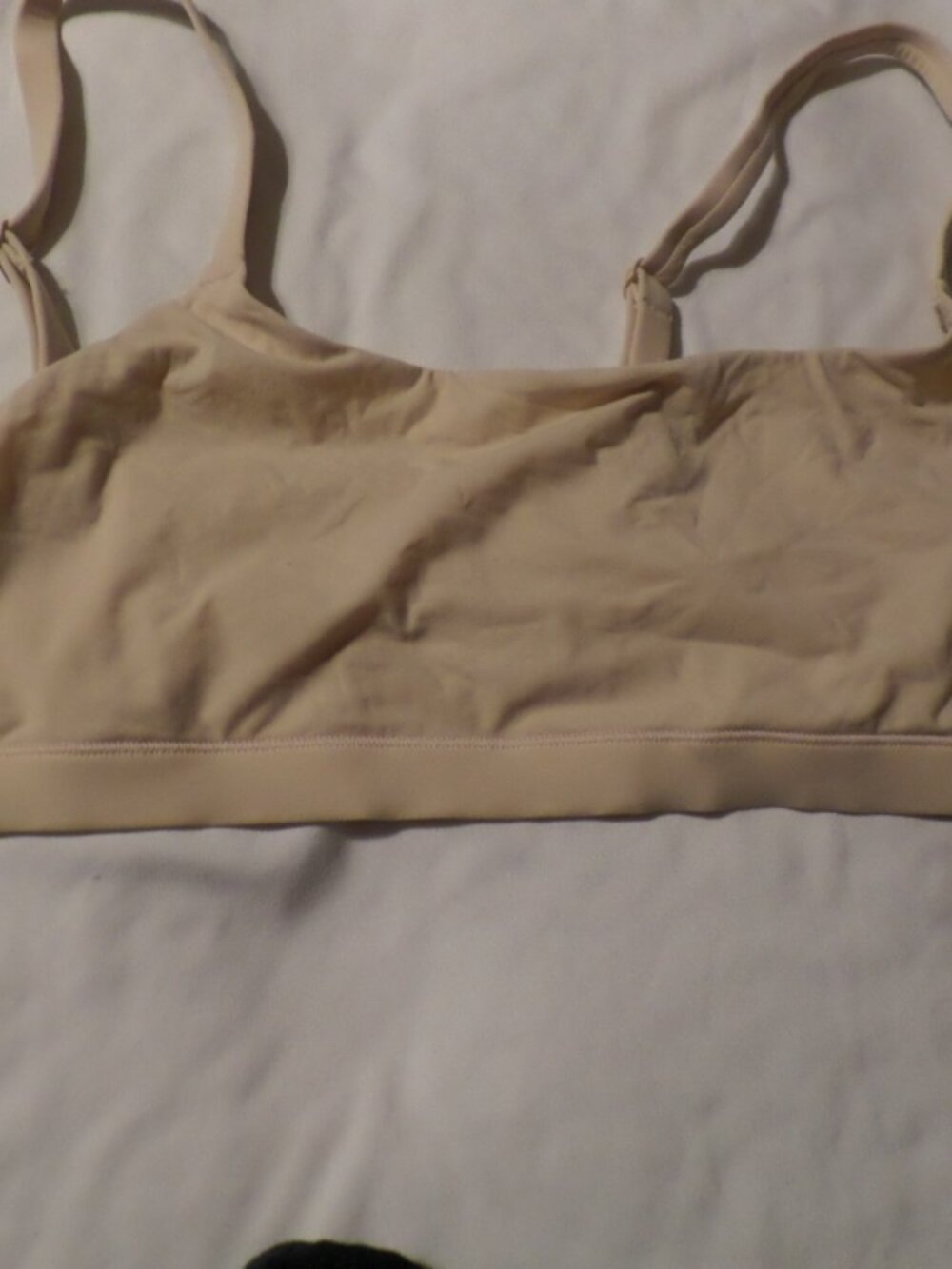 SKIMS Fits Everybody Scoop Biege Wireless Bralette -Size XL (129)